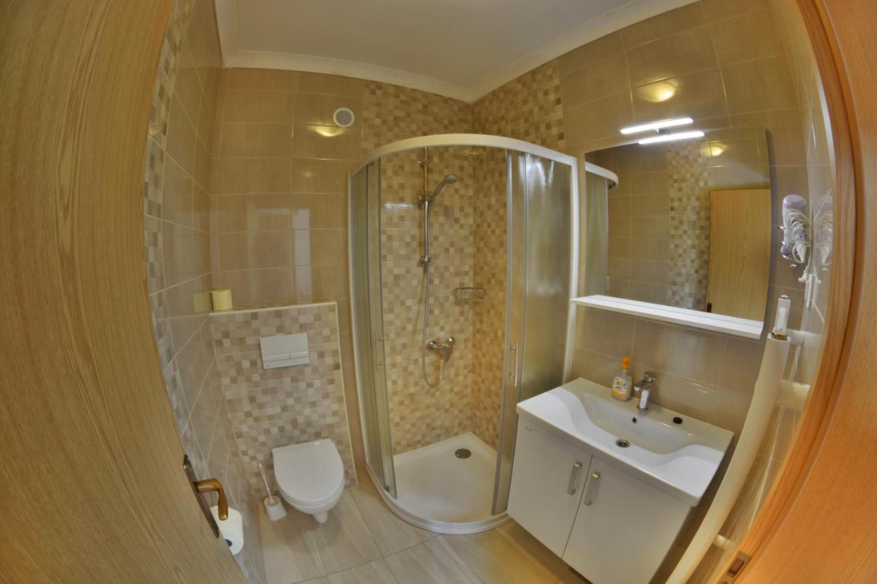 Apartments Arh Бохин Екстериор снимка