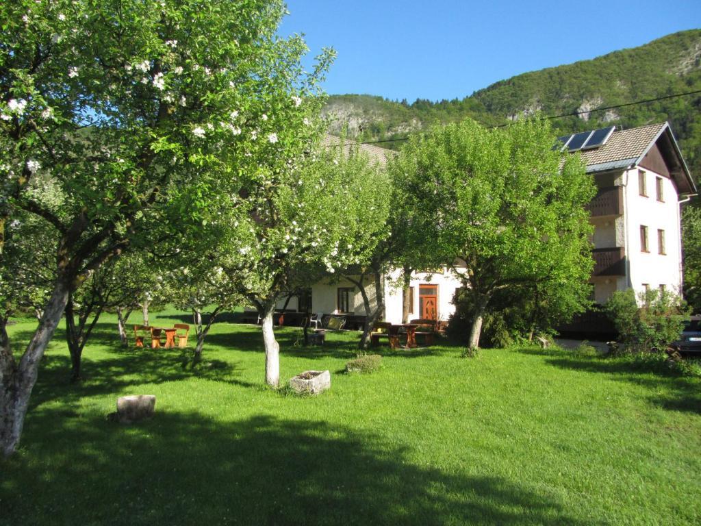 Apartments Arh Бохин Екстериор снимка